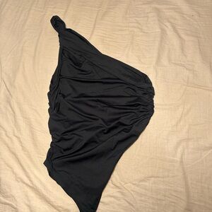 SHEIN Elegant Black Asymmetrical Tank Top